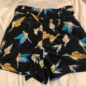 Zara medium shorts with waist tie